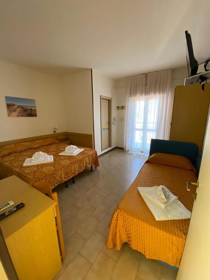 Hotel Granada 카톨리카 외부 사진