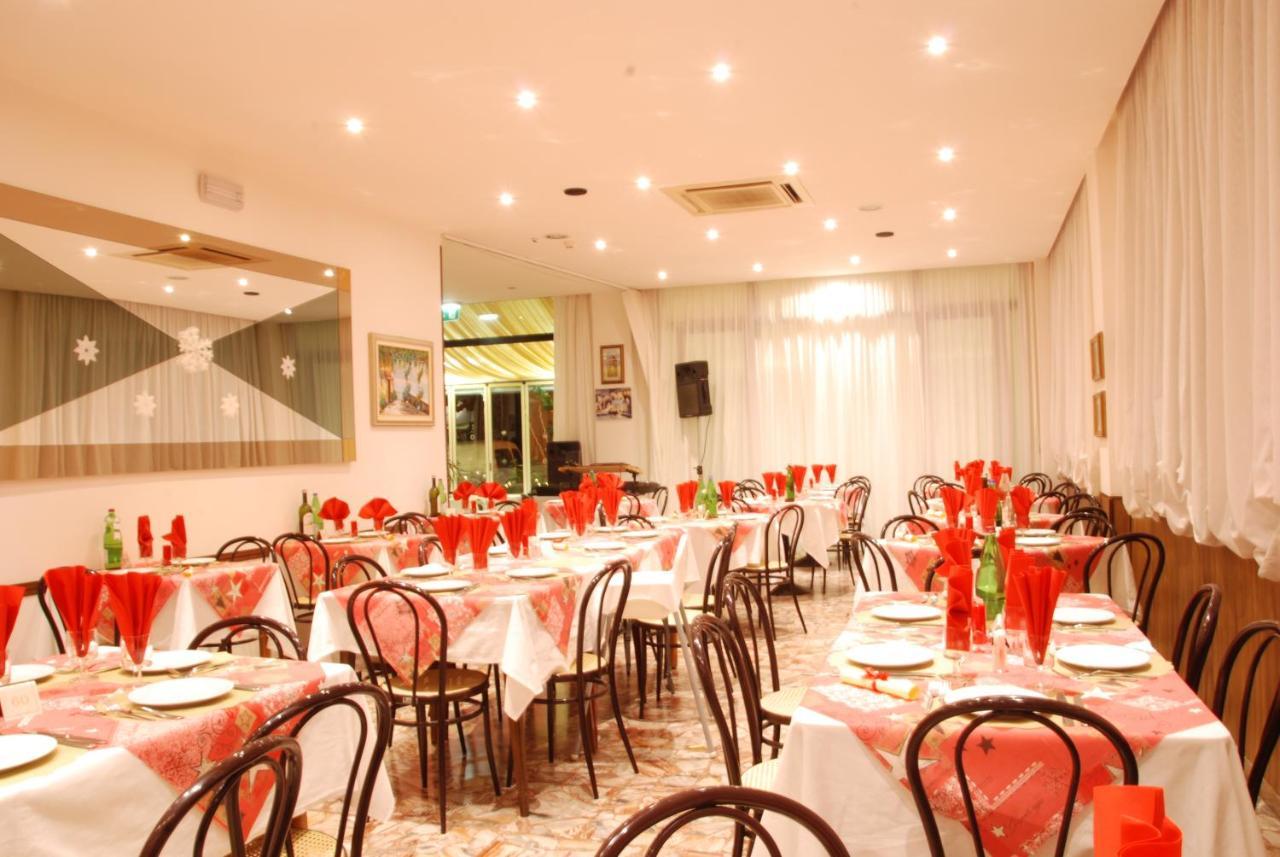Hotel Granada 카톨리카 외부 사진