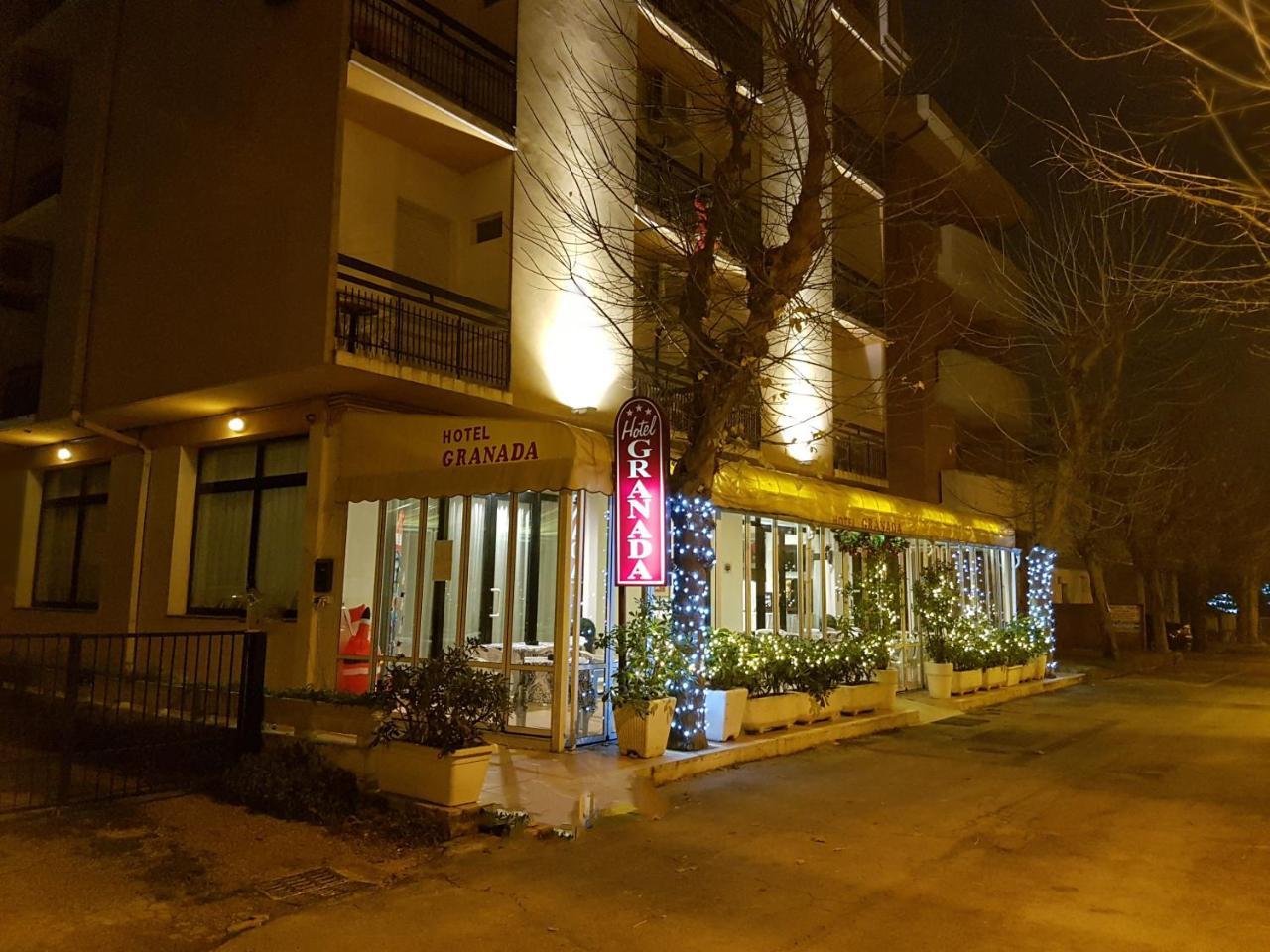 Hotel Granada 카톨리카 외부 사진